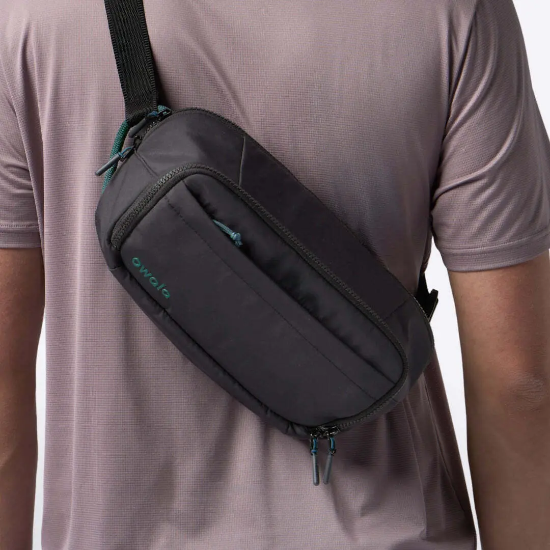 The All-Day Crossbody - Smooth Weave - Night Mode - Image 6